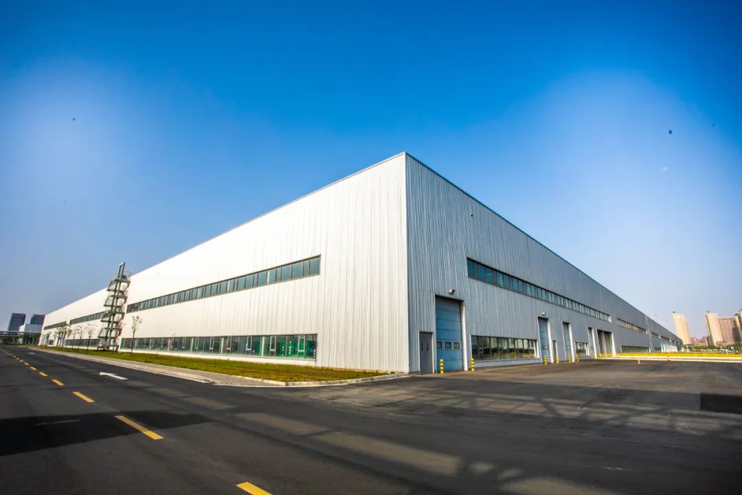 全新第三代榮威RX5 以“硬核心臟”驅(qū)動科技出行，為深圳智慧交通注入新動能